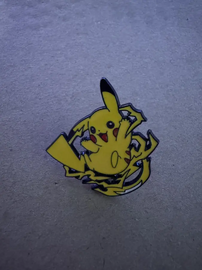 Pins Pikachu